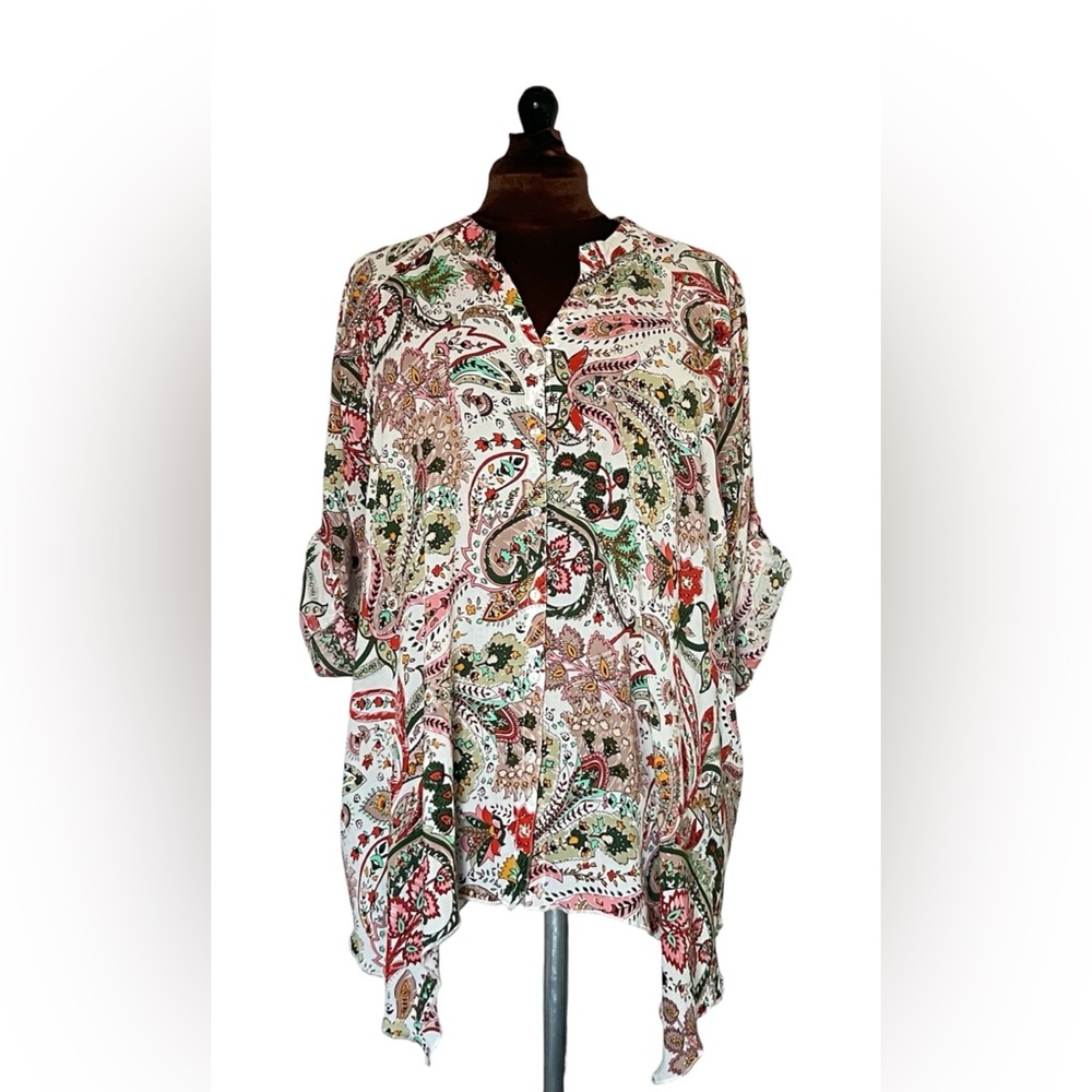 Paisley Print V-Neck Women’s Tunic Top in Multi